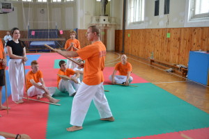 2020.08 TM Vysoké Mýto_0314 - cvičení s tyčí